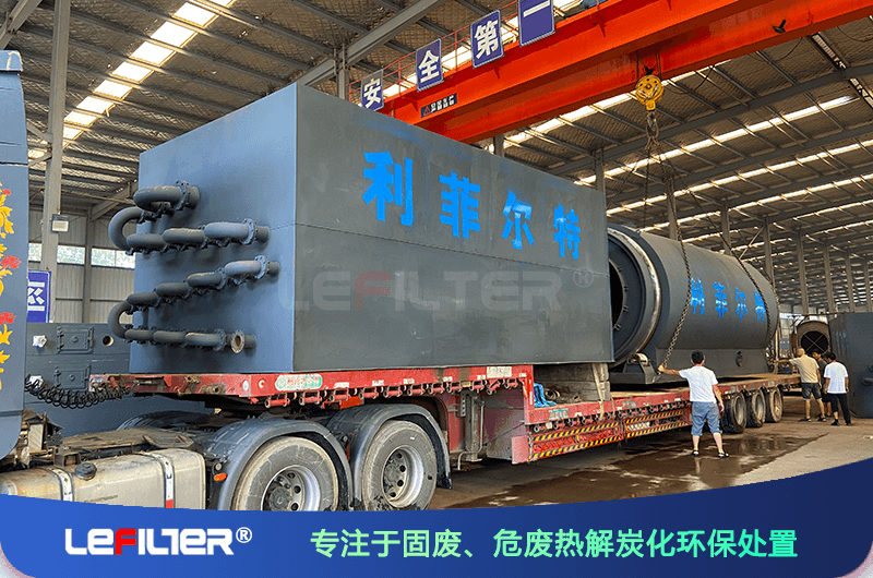 廢塑料煉油設(shè)備廠家哪里有？